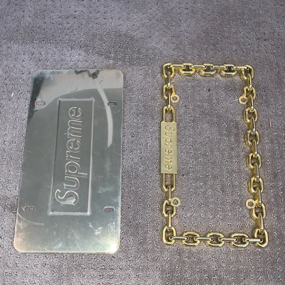 SUPREME license plate